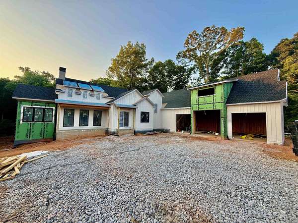 1.55 Acres of Land with Home for Sale in Greensboro, Georgia