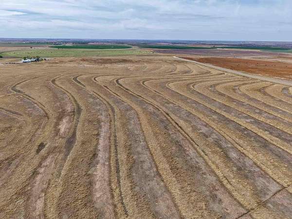 849 Acres of Land with Home for Sale in Mobeetie, Texas