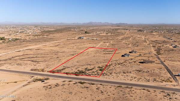 5.5 Acres of Residential Land for Sale in Tonopah, Arizona