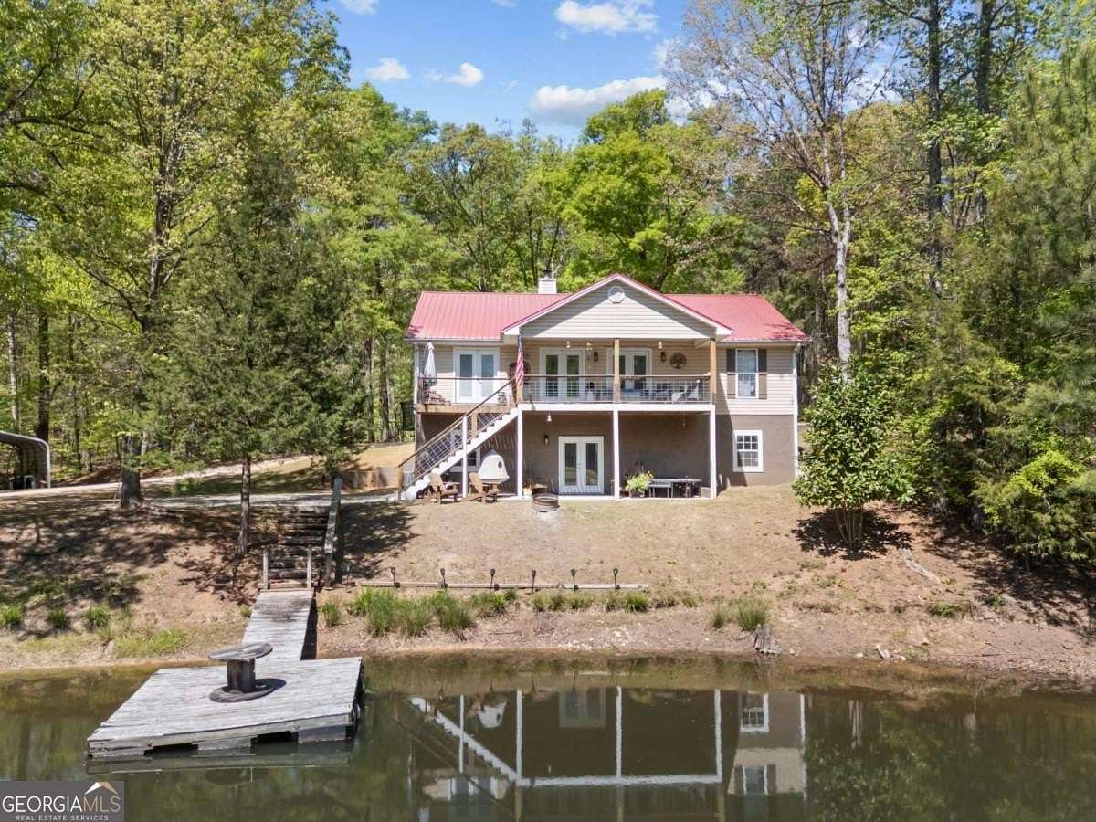 10 Acres of Land with Home for Sale in Jackson, Georgia