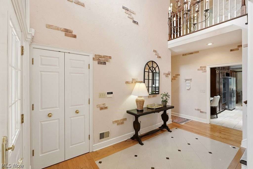 5.46 Acres of Land with Home for Sale in Chagrin Falls, Ohio