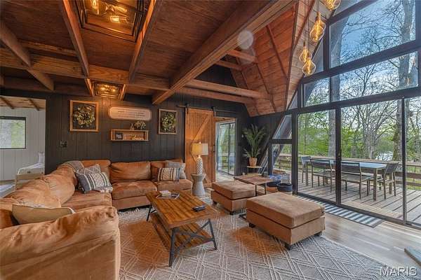 1.7 Acres of Land with Home for Sale in Innsbrook, Missouri