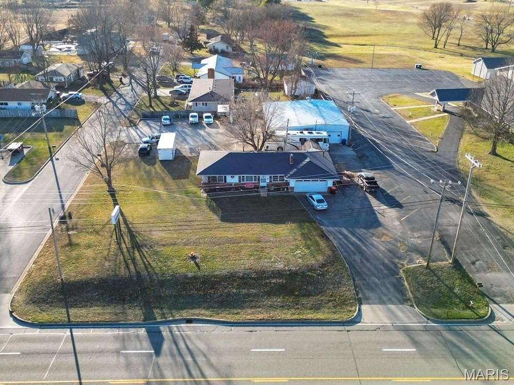 0.67 Acres of Mixed-Use Land for Sale in Lebanon, Missouri