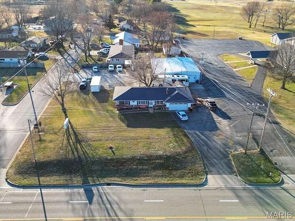 0.67 Acres of Mixed-Use Land for Sale in Lebanon, Missouri