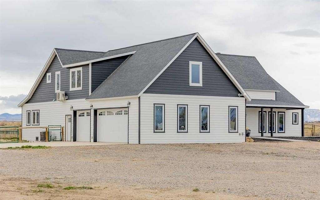 18.7 Acres of Land with Home for Sale in Powell, Wyoming