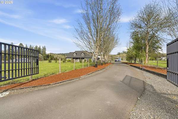 9.77 Acres of Land with Home for Sale in Mulino, Oregon