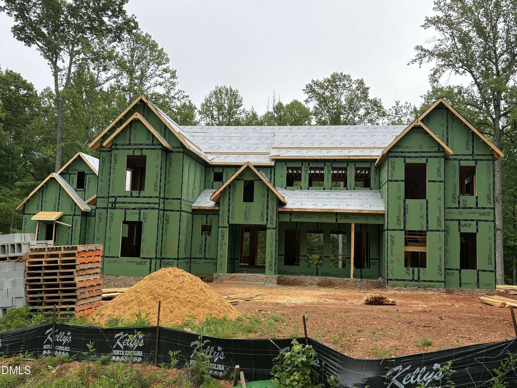 1.5 Acres of Land with Home for Sale in Pittsboro, North Carolina