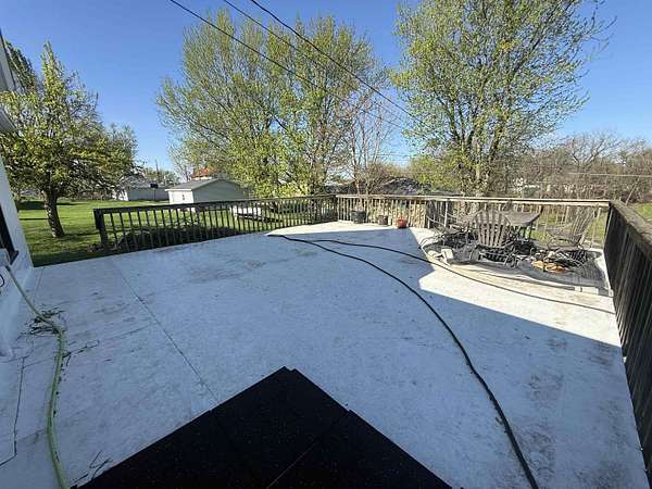 31 Acres of Land with Home for Sale in East Dubuque, Illinois