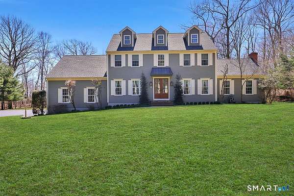 1.85 Acres of Land with Home for Sale in Middlebury, Connecticut