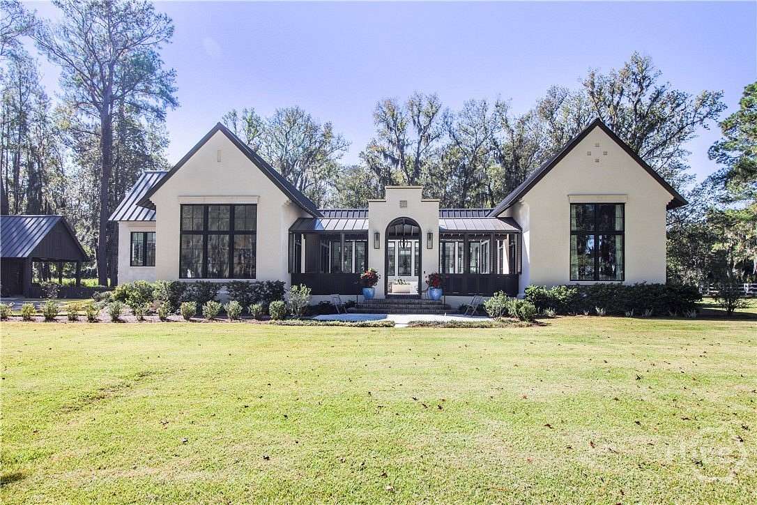 2 Acres of Land with Home for Sale in Richmond Hill, Georgia