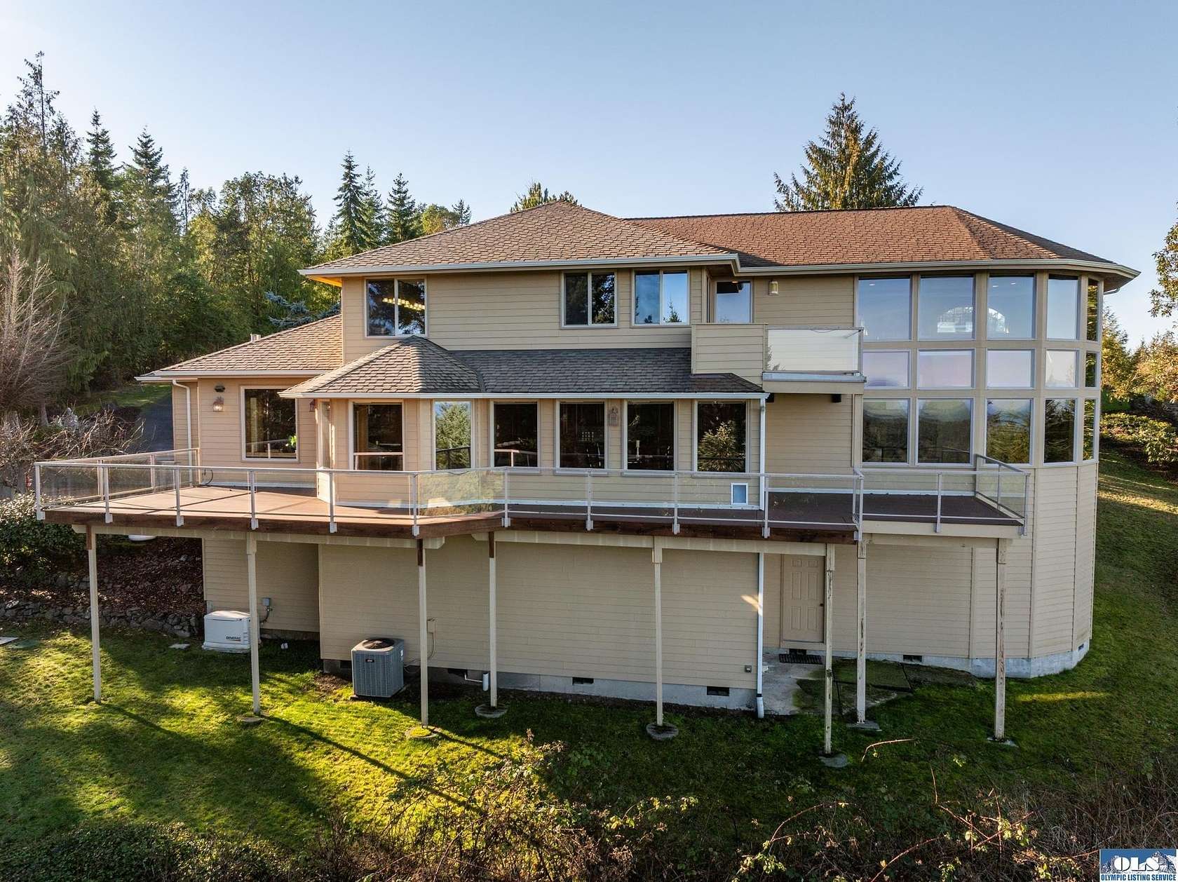 5 Acres of Land with Home for Sale in Port Angeles, Washington