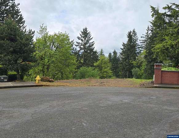 1.34 Acres of Residential Land for Sale in West Linn, Oregon