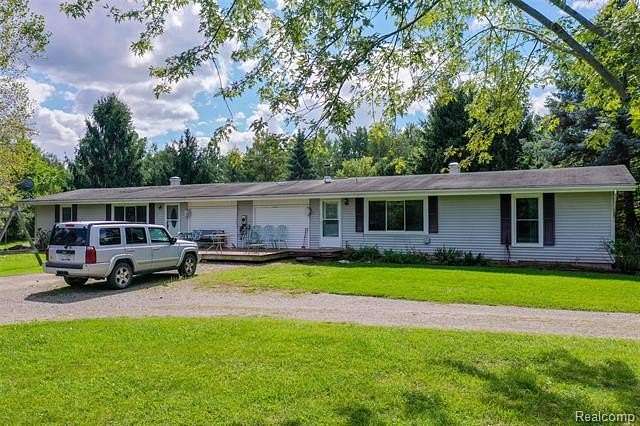 1.9 Acres of Land with Home for Sale in Oceola Township, Michigan