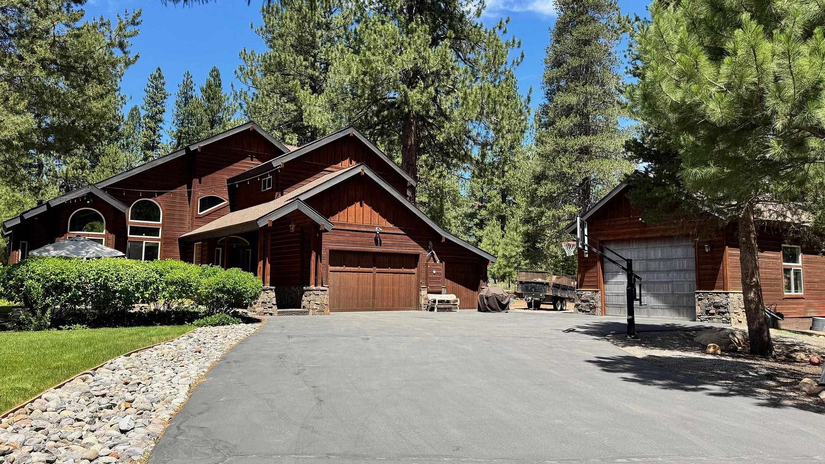 4.89 Acres of Land with Home for Sale in Truckee, California