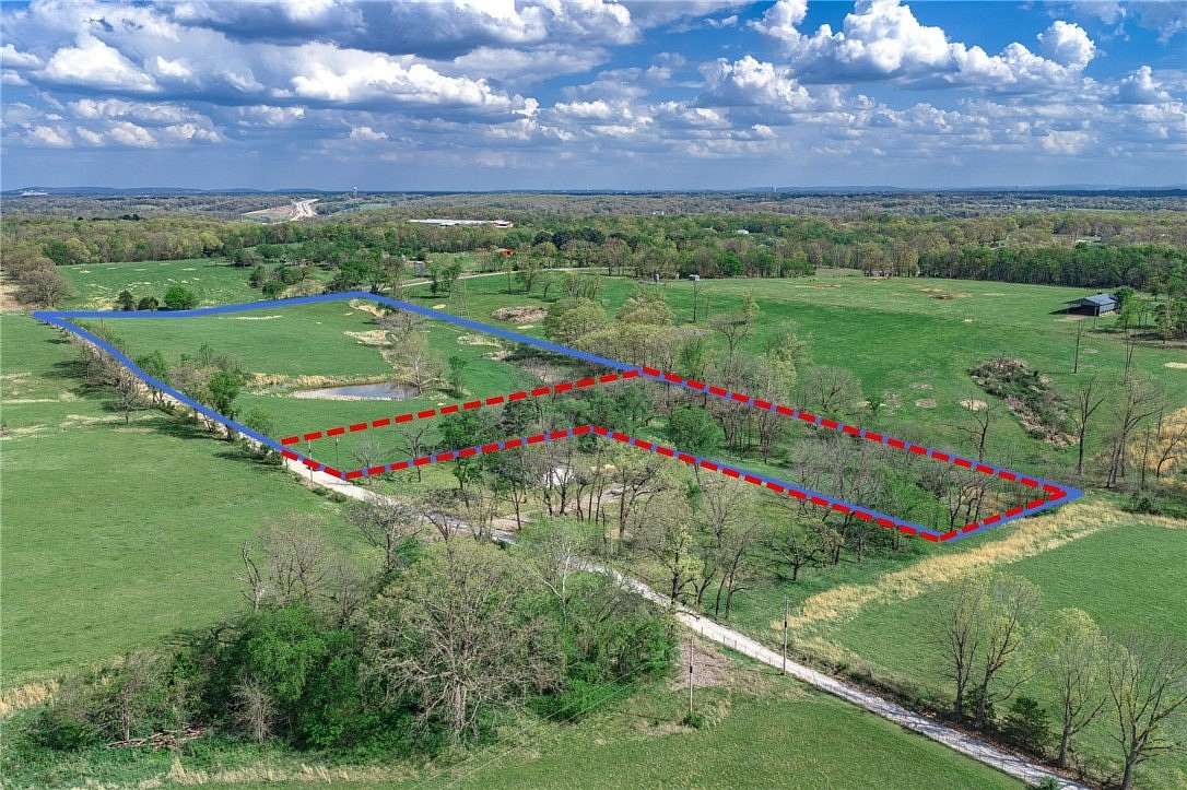 2.25 Acres of Residential Land for Sale in Gentry, Arkansas