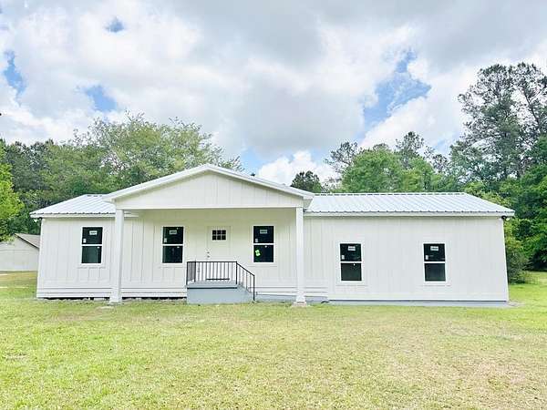 2 Acres of Land with Home for Sale in Picayune, Mississippi