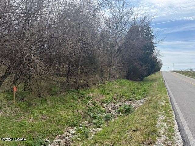 8 Acres of Residential Land for Sale in Sarcoxie, Missouri