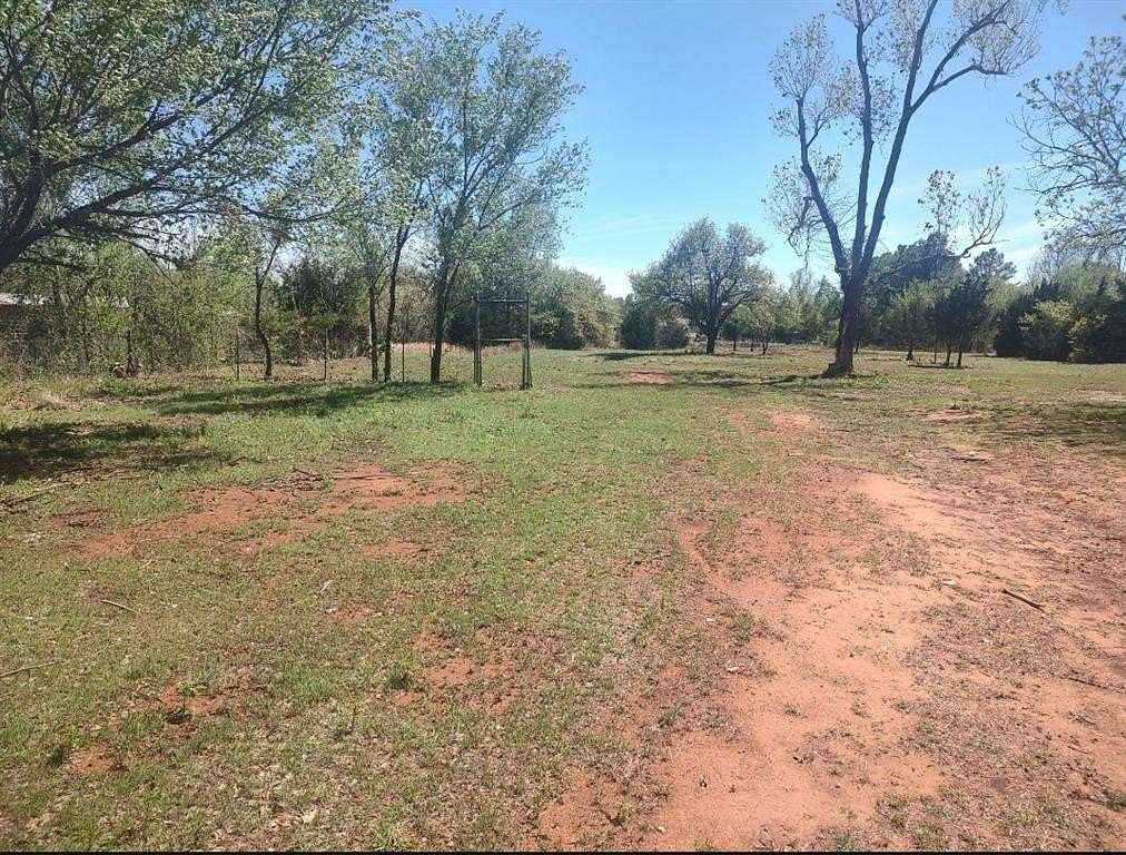 2.5 Acres of Residential Land for Sale in Blanchard, Oklahoma