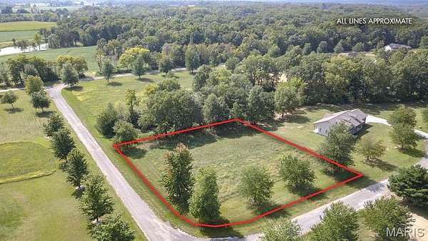 0.95 Acres of Residential Land for Sale in Brighton, Illinois