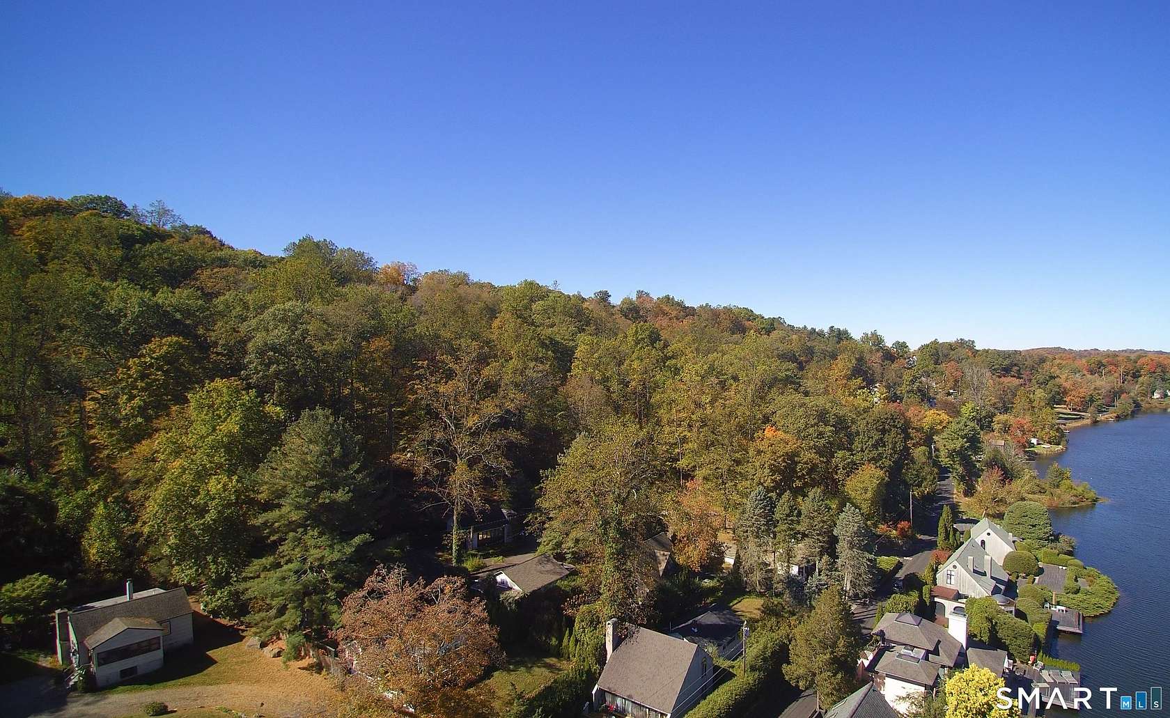 1 Acre of Residential Land for Sale in Ridgefield, Connecticut