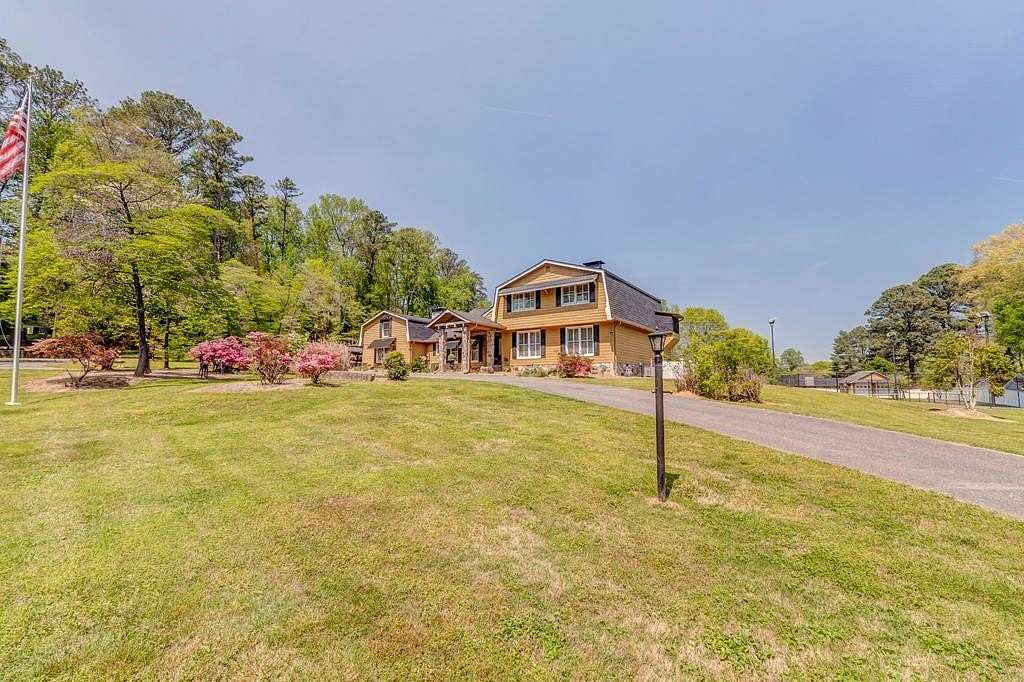 3 Acres of Land with Home for Sale in Dalton, Georgia