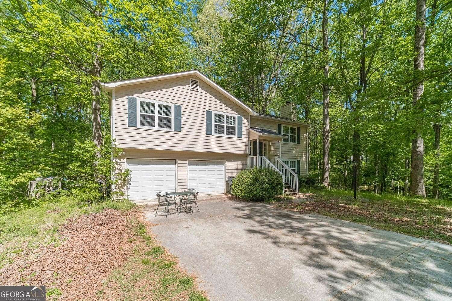 1.9 Acres of Land with Home for Sale in Loganville, Georgia