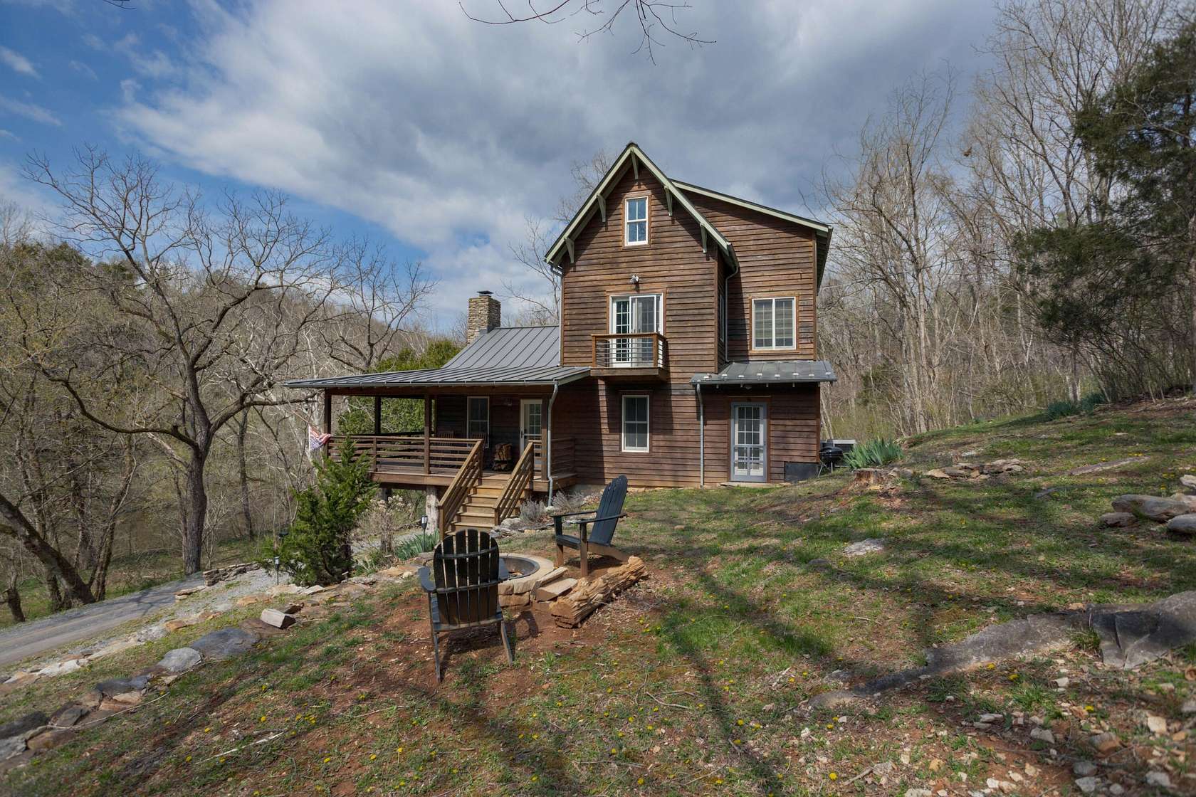 5.23 Acres of Land with Home for Sale in Glasgow, Virginia