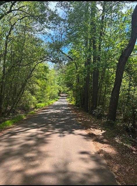 1.7 Acres of Land for Sale in Nacogdoches, Texas