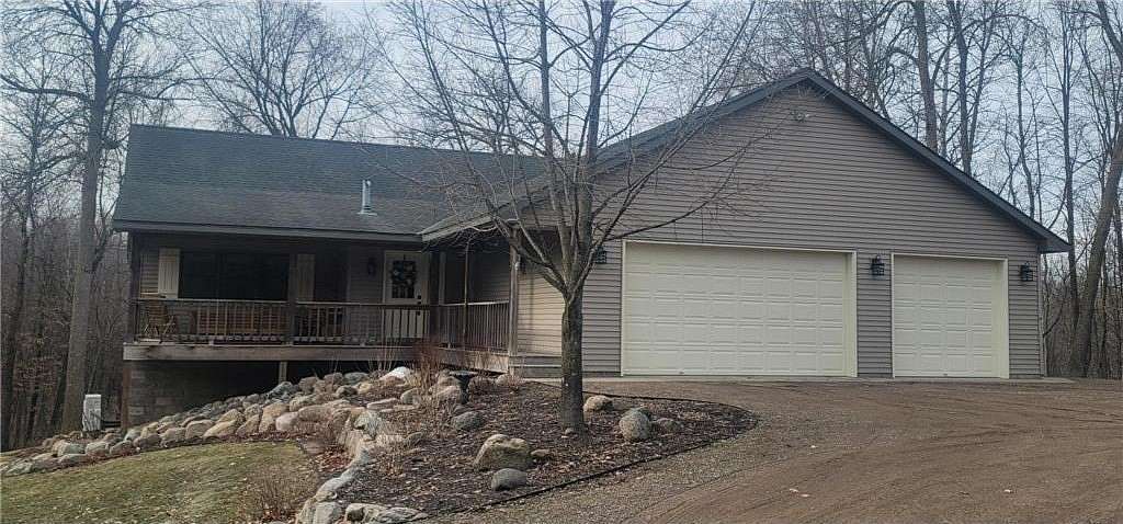 30 Acres of Land with Home for Sale in North Branch Township, Minnesota