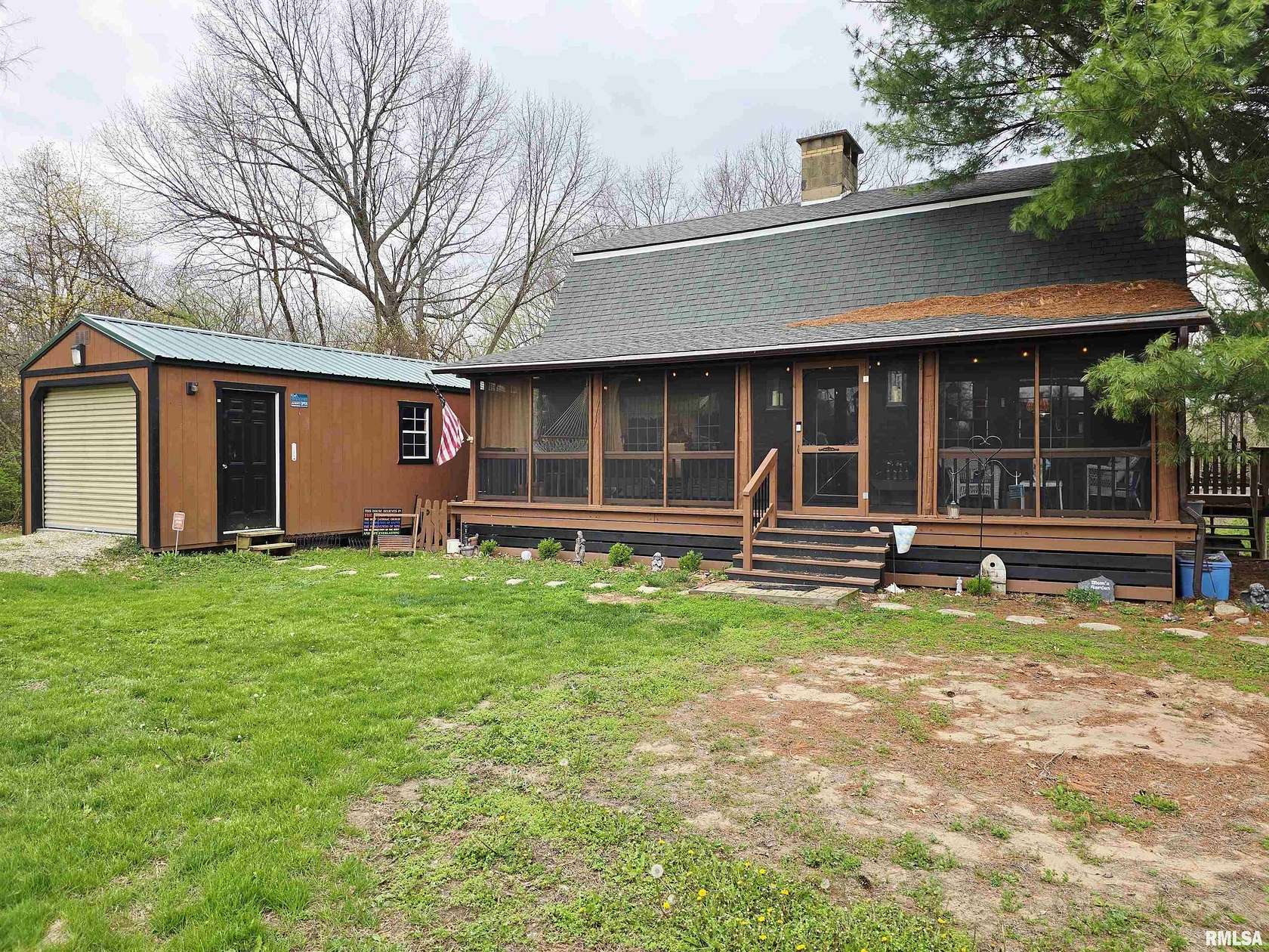 2.19 Acres of Land with Home for Sale in Canton, Illinois