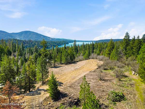 1.38 Acres of Residential Land for Sale in Hayden, Idaho