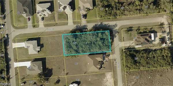 0.33 Acres of Residential Land for Sale in Lehigh Acres, Florida