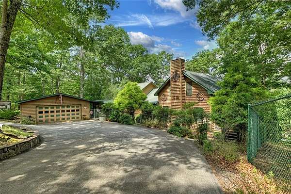 11.3 Acres of Land with Home for Sale in Mineral Bluff, Georgia