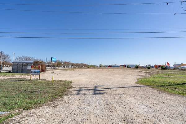 1.55 Acres of Commercial Land for Sale in Liberty Hill, Texas