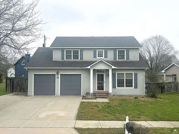 15 Acres of Land with Home for Sale in Manhattan, Kansas