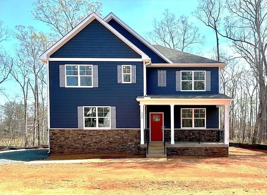 1.58 Acres of Land with Home for Sale in Keswick, Virginia