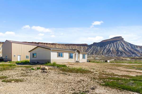 10 Acres of Improved Land for Sale in Clifton, Colorado