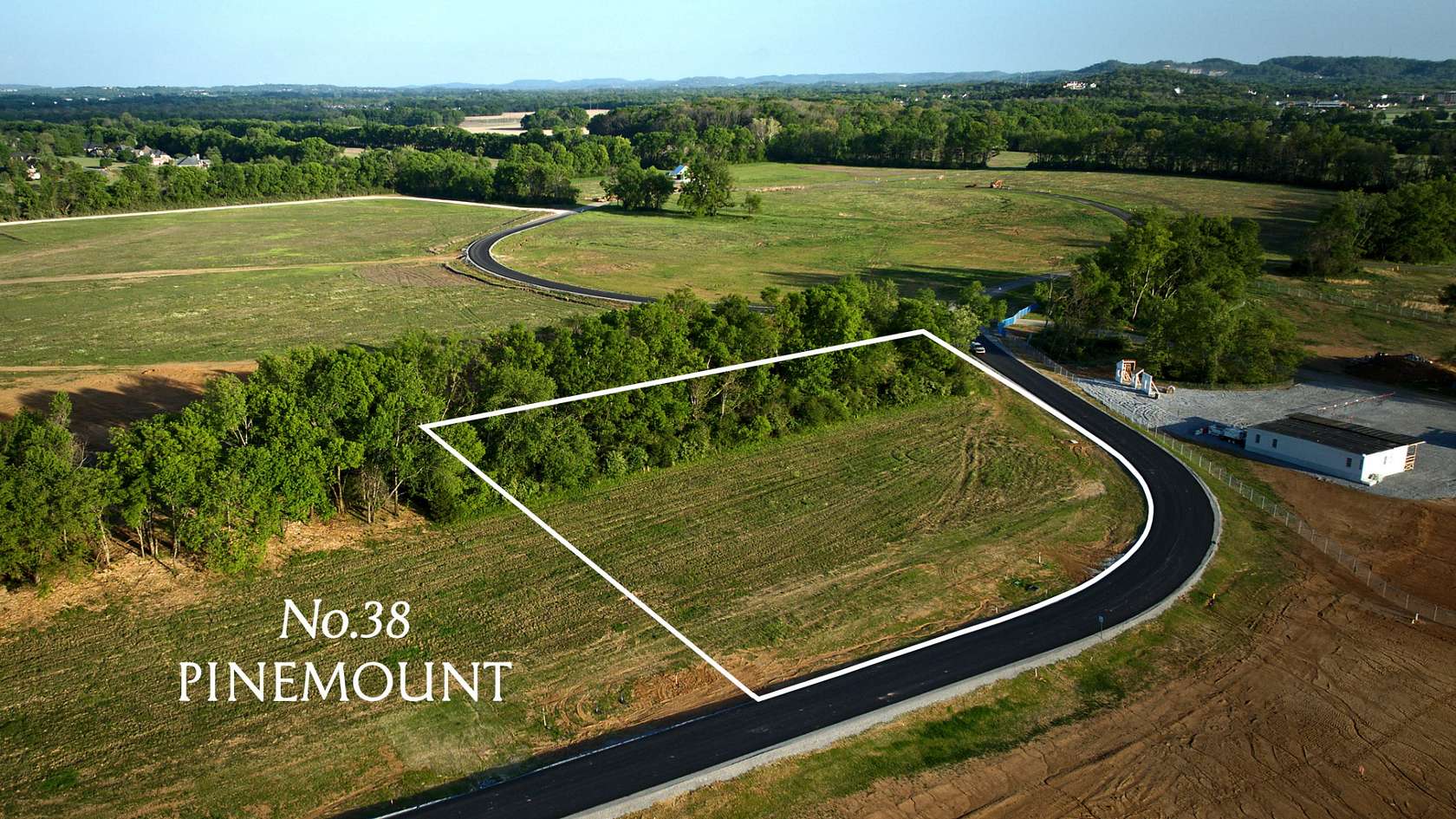 1.53 Acres of Residential Land for Sale in Franklin, Tennessee