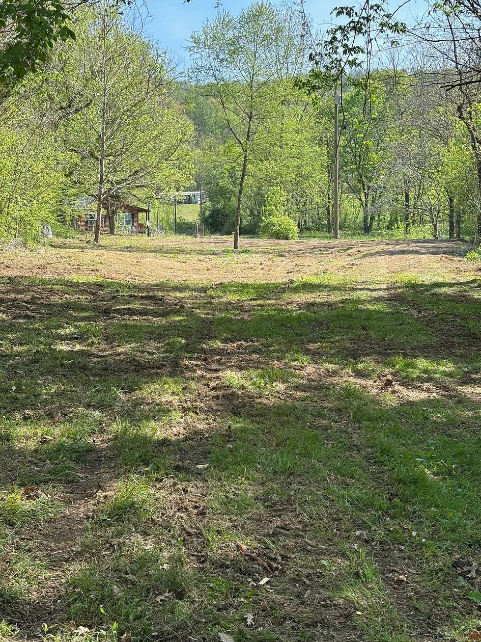 5 Acres of Residential Land for Sale in Christiana, Tennessee