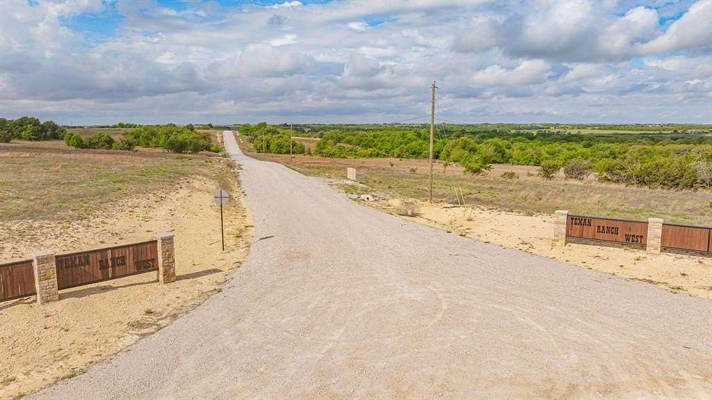 15.3 Acres of Land for Sale in Stephenville, Texas
