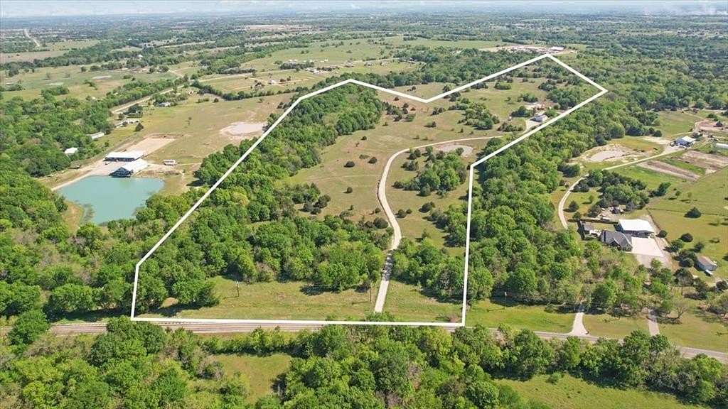 68.5 Acres of Land for Sale in Farmersville, Texas
