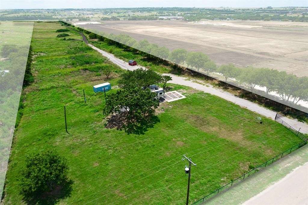 16 Acres of Commercial Land for Sale in Godley, Texas