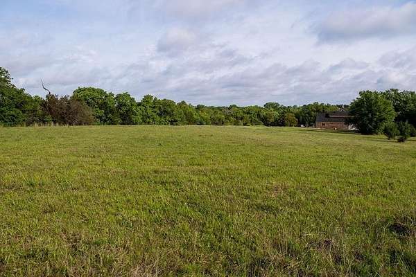 2 Acres of Residential Land for Sale in Poolville, Texas
