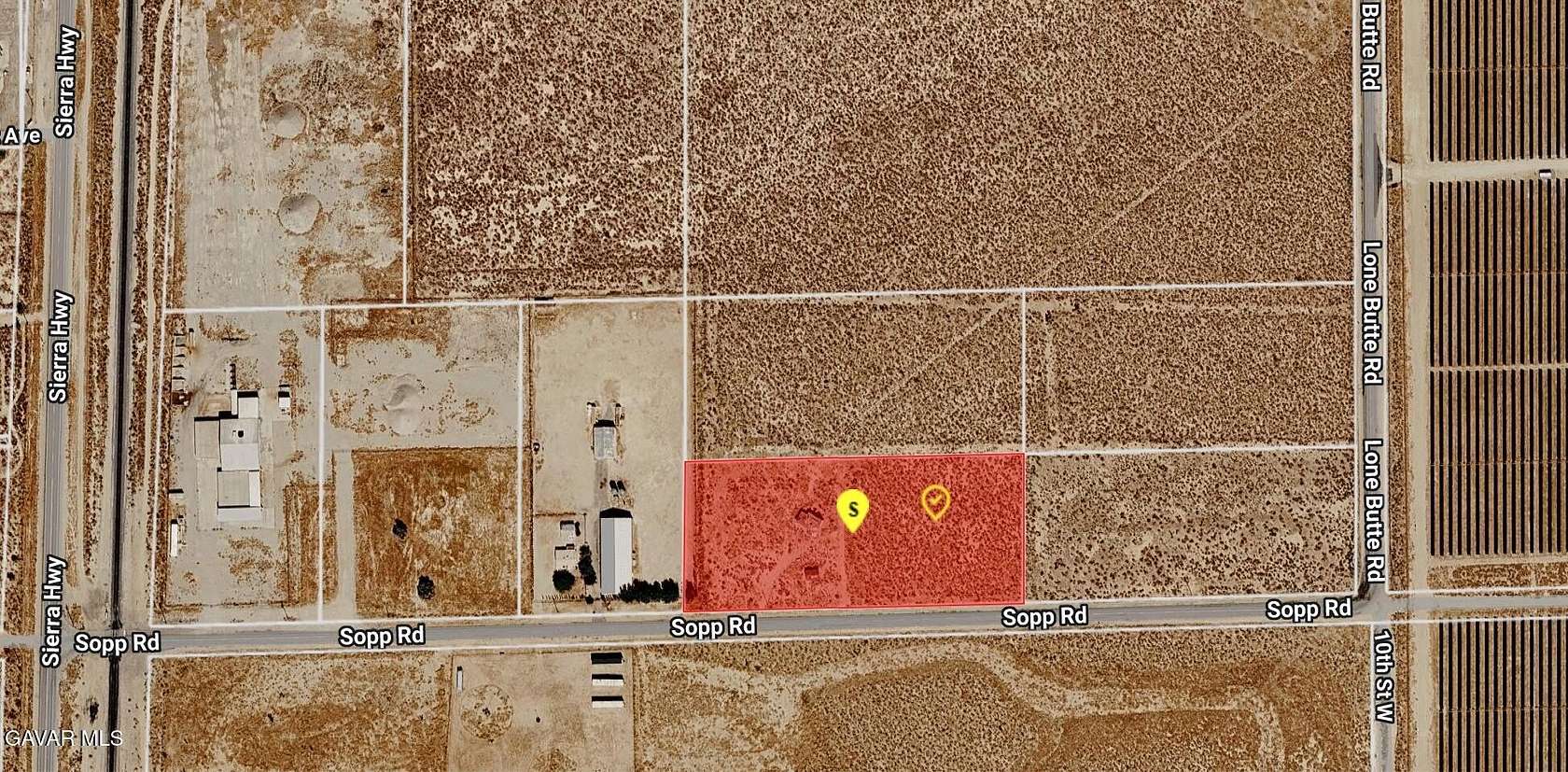 4.55 Acres of Commercial Land for Sale in Mojave, California