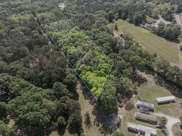4 Acres of Residential Land for Sale in Purvis, Mississippi