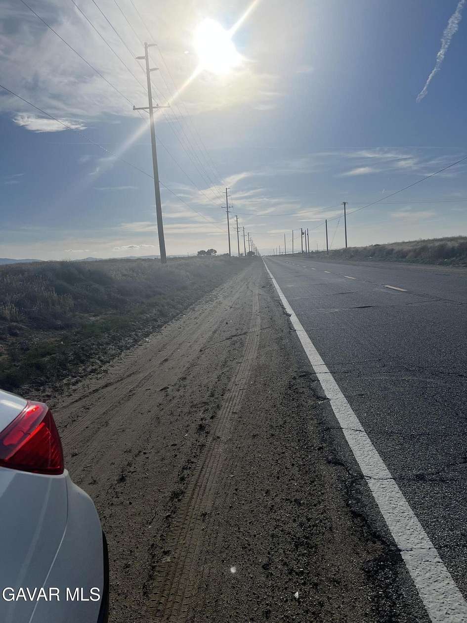 9.3 Acres of Land for Sale in Lancaster, California