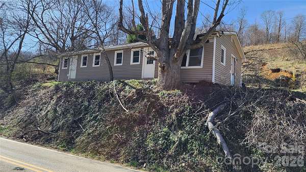 0.5 Acres of Land for Sale in Lansing, North Carolina