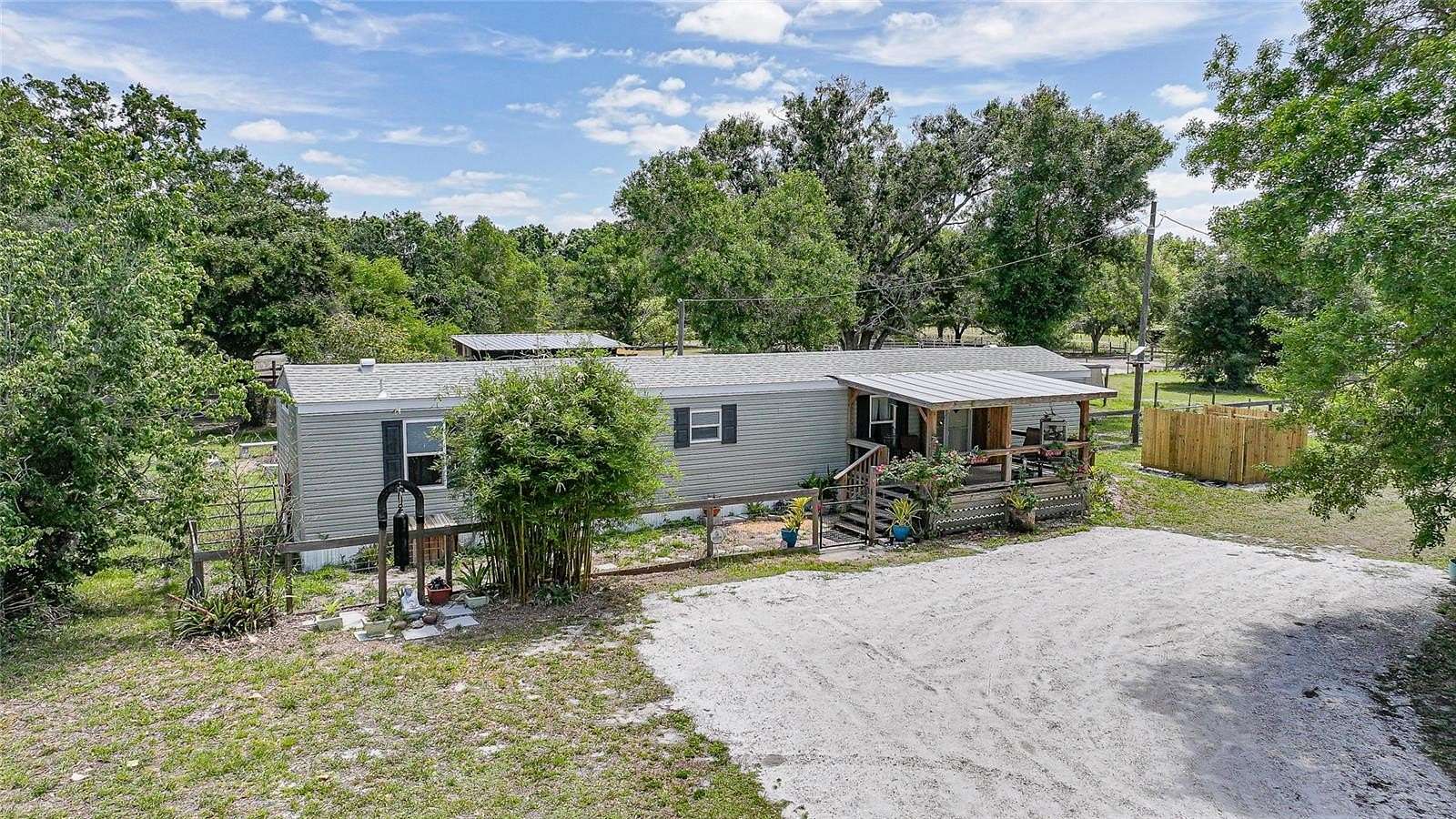 5 Acres of Land with Home for Sale in Arcadia, Florida