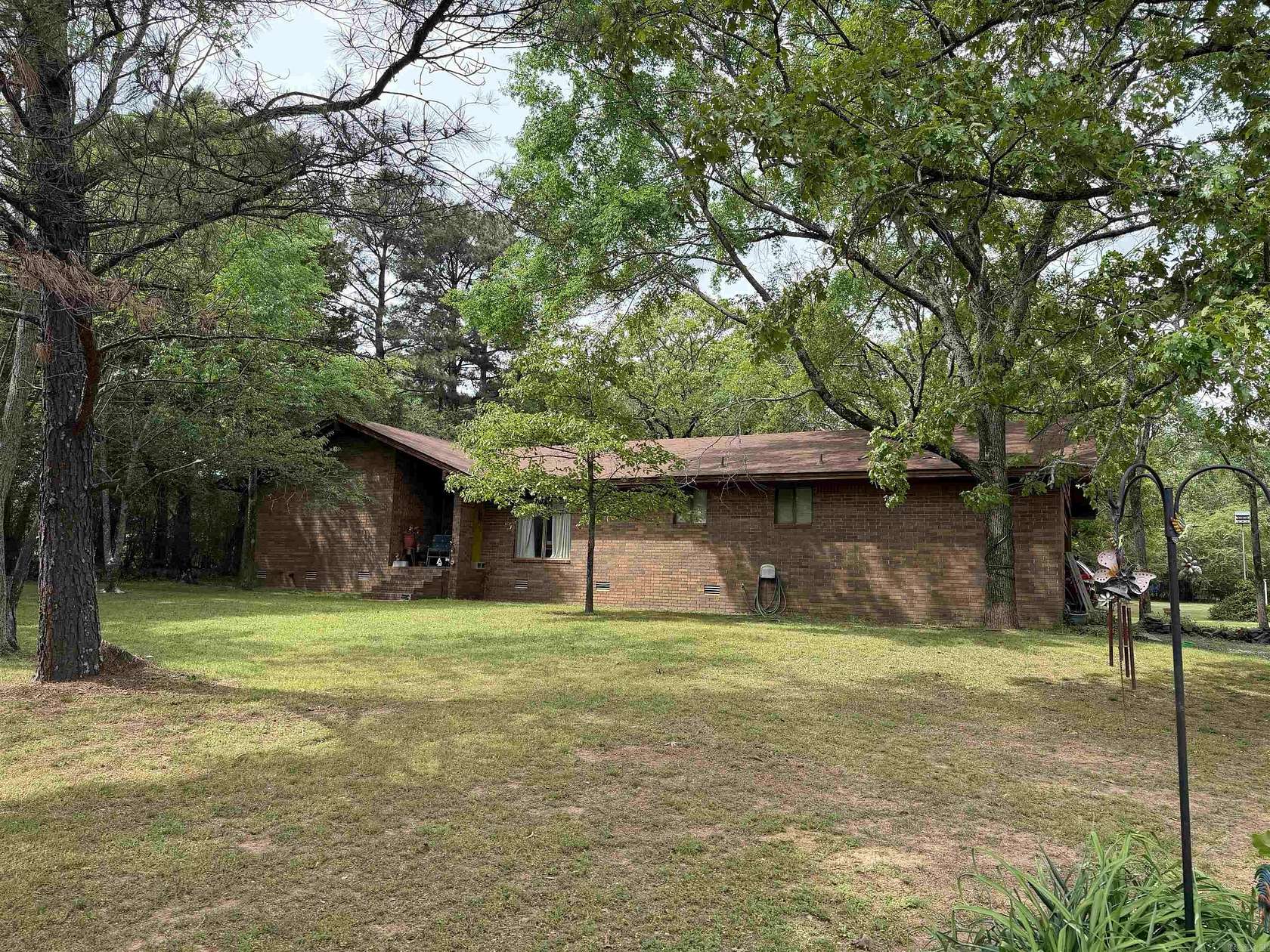 2.75 Acres of Land with Home for Sale in Judsonia, Arkansas