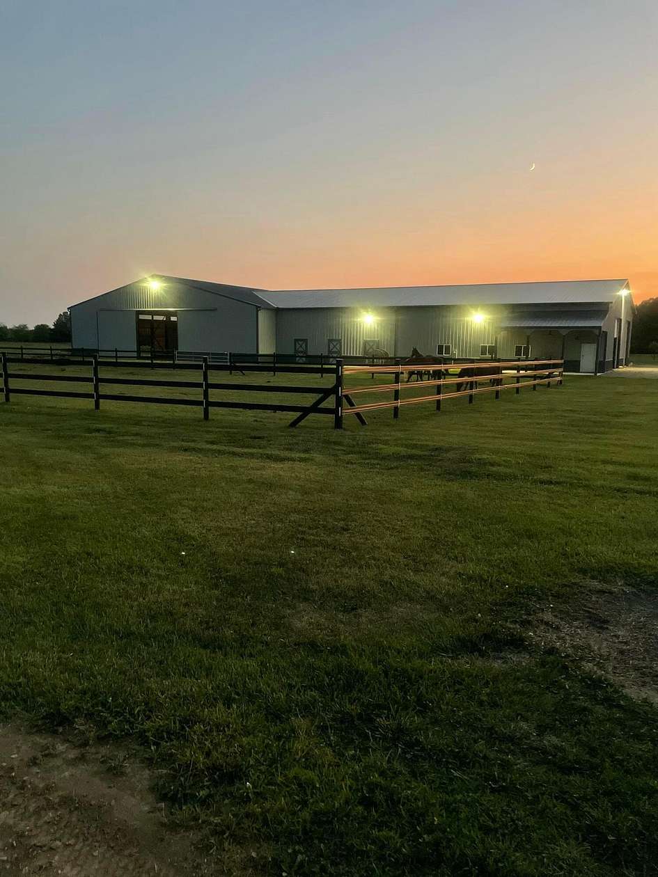 5 Acres of Land for Sale in Circleville, Ohio